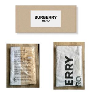 NEW BURBERRY HERO Tan Beige Bath Towel / Beach Towel Sealed